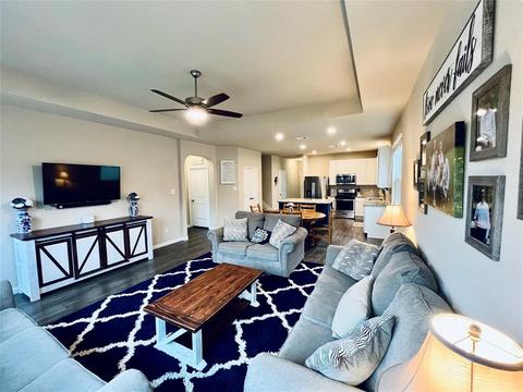 2674 Hoffman Ln, Conroe, TX 77304 photo 1