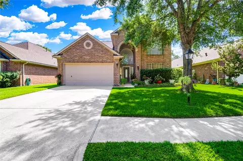 2715 Kimbleton Ct, Houston, TX 77082