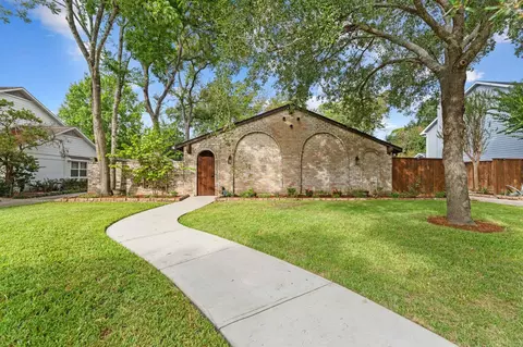 315 Greenpark Dr, Houston, TX 77079