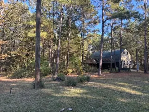 9212 Blue Lake Dr, Plantersville, TX 77363