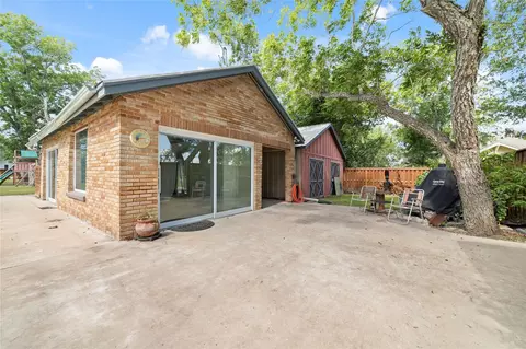 Other - 401 E Main St, Weimar, TX 78962 photo 5 of 6