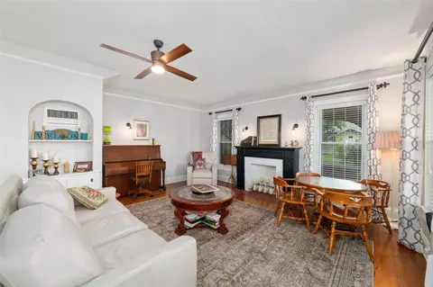 Living - 401 E Main St, Weimar, TX 78962 photo 1 of 4