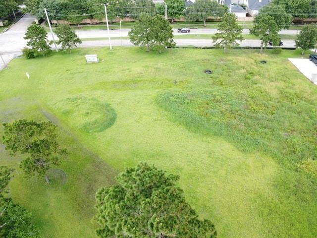 2920 W Walker St, League City, TX 77573