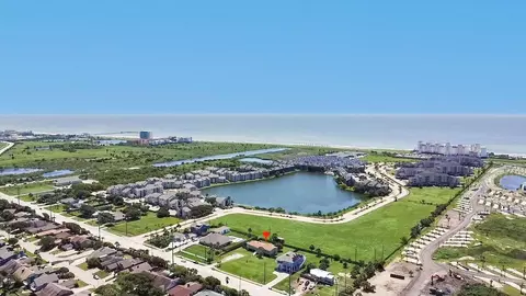 10419 Stewart Rd, Galveston, TX 77554