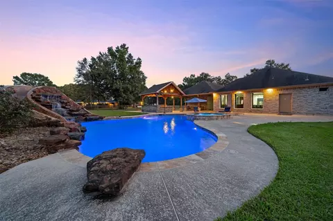 17397 Northcrest Cir, New Caney, TX 77357