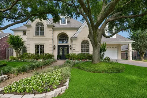 2926 Quincannon Ln, Houston, TX 77043