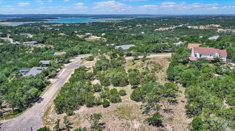 375 Nighthawk Ct, Canyon Lake, TX 78133