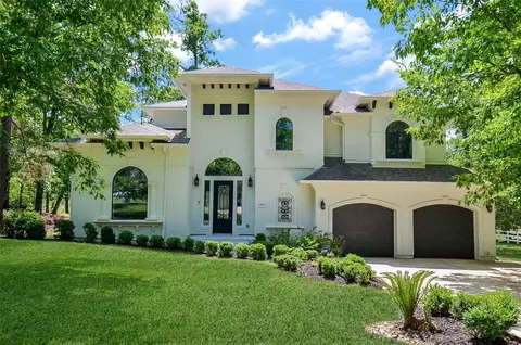 8912 Forest Lake Dr, Montgomery, TX 77316