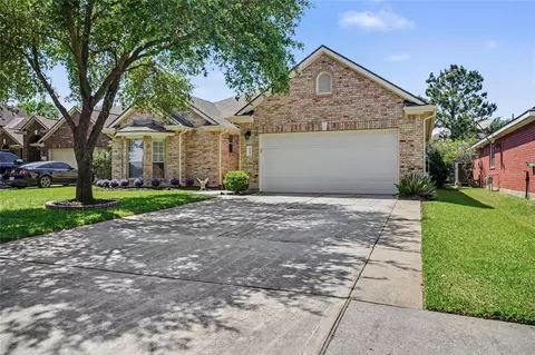 9219 Chia Valley Ct, Houston, TX 77089