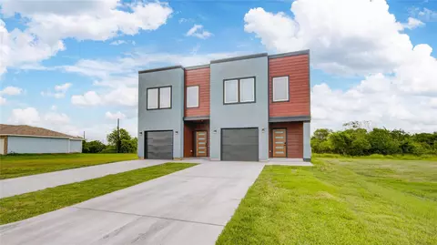 214216 S Avenue I, Freeport, TX 77541