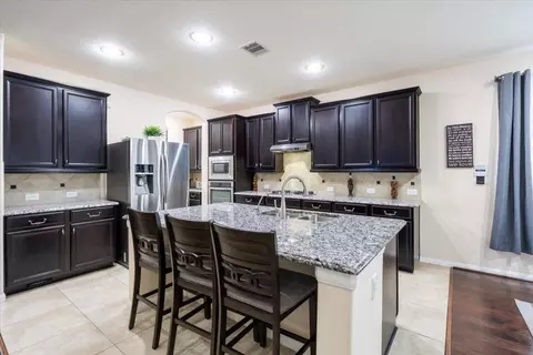 Kitchen - 22002 Flashing Ridge Dr, Spring, TX 77389 photo 2 of 3