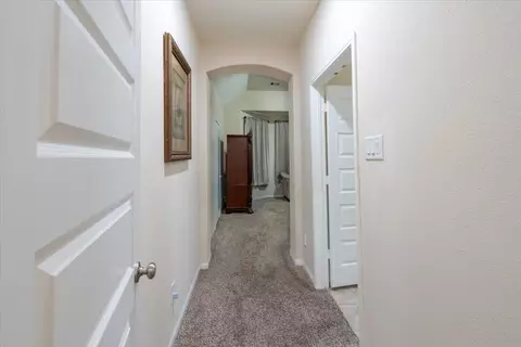 Entry Way - 22002 Flashing Ridge Dr, Spring, TX 77389 photo 5 of 8