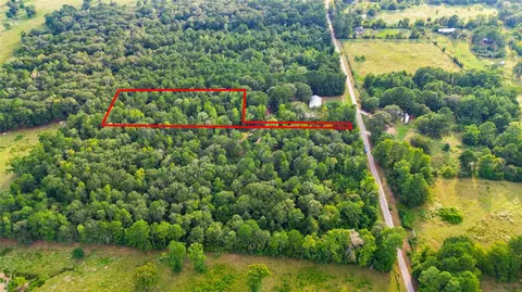 304 Hardy Bottom Rd, Huntsville, TX 77340