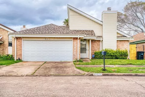 13426 Carruth Ln, Houston, TX 77083