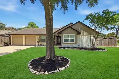 14002 Myrtlea Dr, Houston, TX 77079