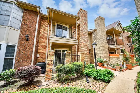 3600 Jeanetta St #1706, Houston, TX 77063