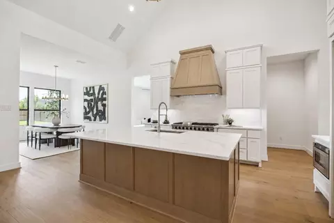 Kitchen - 403 Venado View Ct, Conroe, TX 77304 photo 2 of 3