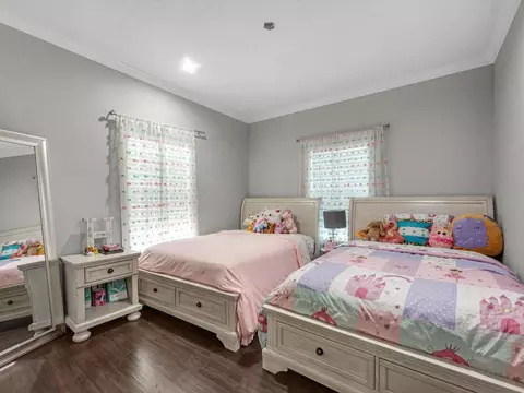 Bedroom - 528 Draylon Dr, Conroe, TX 77303 photo 4 of 5