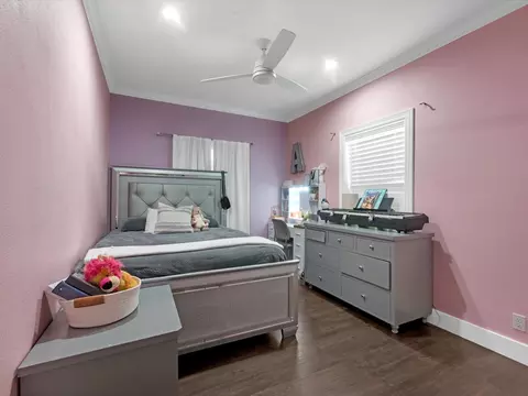 Bedroom - 528 Draylon Dr, Conroe, TX 77303 photo 5 of 5