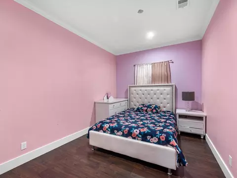 Bedroom - 528 Draylon Dr, Conroe, TX 77303 photo 3 of 5