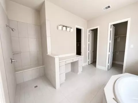 Bath - 32115 Pond Pine Ct, Spring, TX 77386 photo 2 of 2