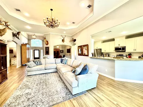 Living - 105 Coral Gables, Trinity, TX 75862 photo 1 of 8