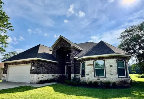 Exterior - 105 Coral Gables, Trinity, TX 75862 photo 9 of 9