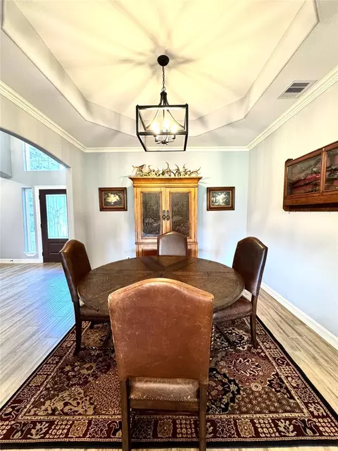 Dining - 105 Coral Gables, Trinity, TX 75862 photo 1 of 2