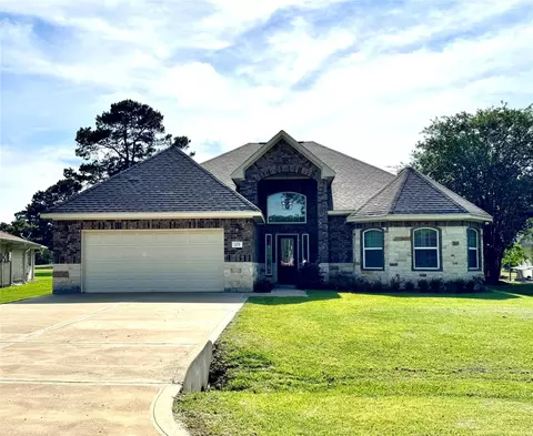 105 Coral Gables, Trinity, TX 75862