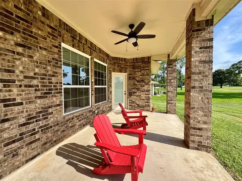 Exterior - 105 Coral Gables, Trinity, TX 75862 photo 3 of 9