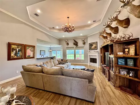 Living - 105 Coral Gables, Trinity, TX 75862 photo 4 of 8