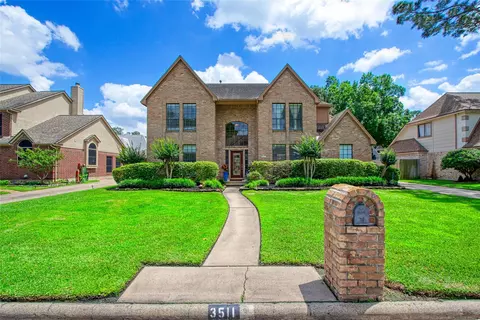 3511 Shanemoss Ct, Houston, TX 77068