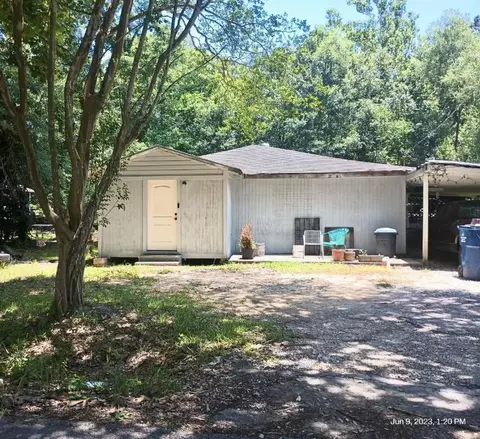 715 S 14th St, Silsbee, TX 77656