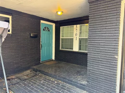 3701 Platt Ave, Port Arthur, TX 77640