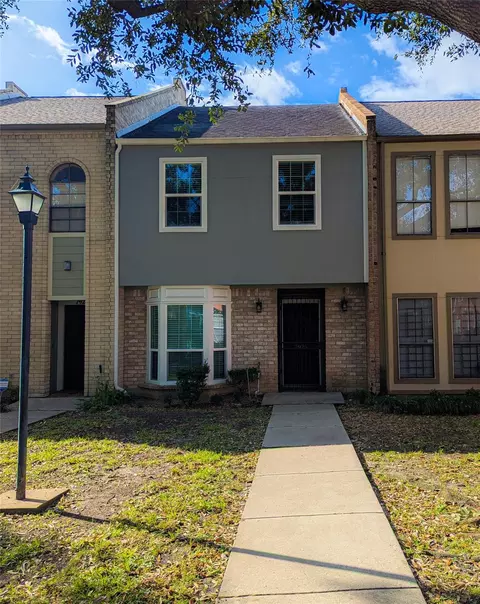 7925 Knight Rd, Houston, TX 77054