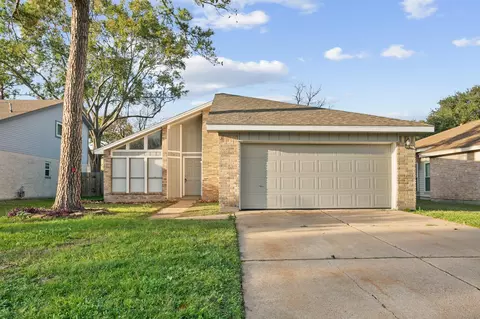 10530 Rippling Fields Dr, Houston, TX 77064