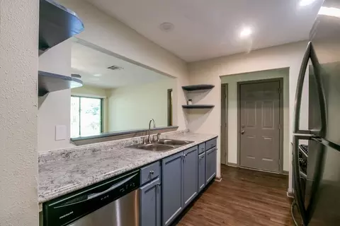 Kitchen - 24615 Wilderness Rd, Spring, TX 77380 photo 4 of 4