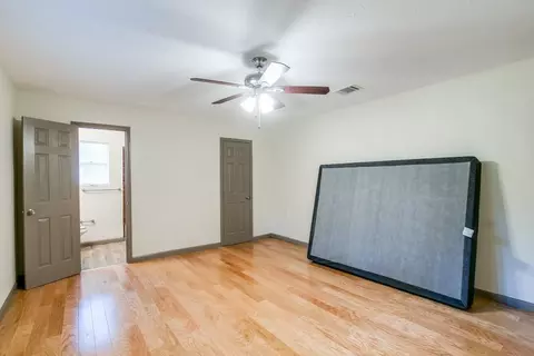 Bedroom - 24615 Wilderness Rd, Spring, TX 77380 photo 8 of 10