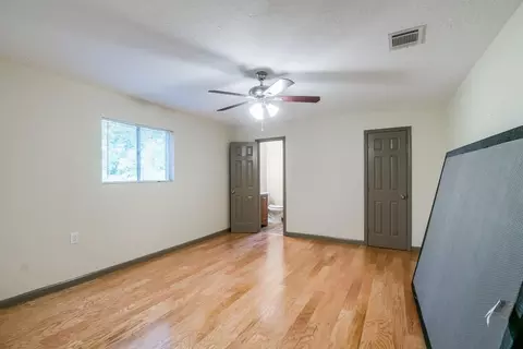 Bedroom - 24615 Wilderness Rd, Spring, TX 77380 photo 7 of 10