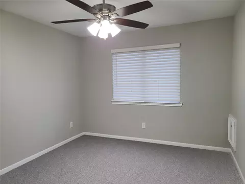 Bedroom - 6111 Hampton Way Ct, Spring, TX 77389 photo 4 of 4