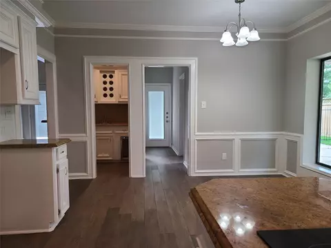 Entry Way - 6111 Hampton Way Ct, Spring, TX 77389 photo 1 of 6