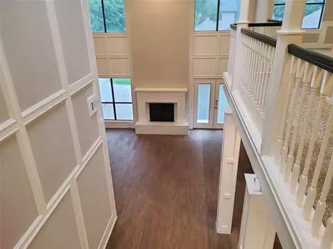 Living - 6111 Hampton Way Ct, Spring, TX 77389 photo 10 of 10