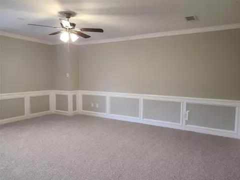 Living - 6111 Hampton Way Ct, Spring, TX 77389 photo 9 of 10