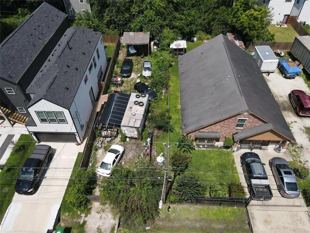 8111 Venus St, Houston, TX 77088