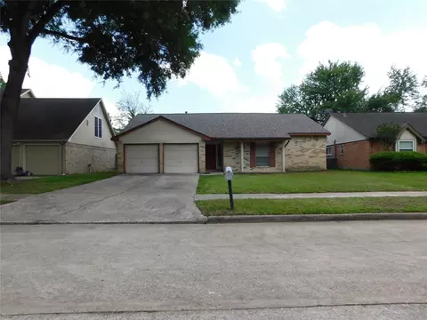 7514 Echo Pines Dr, Humble, TX 77346