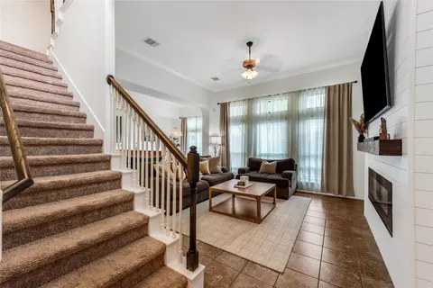 Entry Way - 702 Aulia Ln, Spring, TX 77386 photo 2 of 6