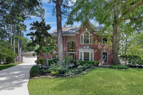70 Amberglow Ct, The Woodlands, TX 77381
