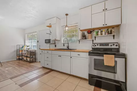 Kitchen - 6470 Fm 356, Trinity, TX 75862 photo 3 of 3