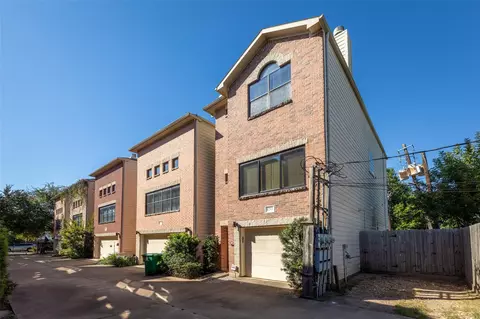 429 W 26th St #F, Houston, TX 77008