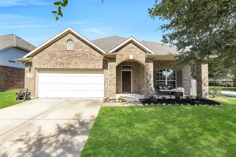 18022 Serene Shore Dr, Cypress, TX 77429